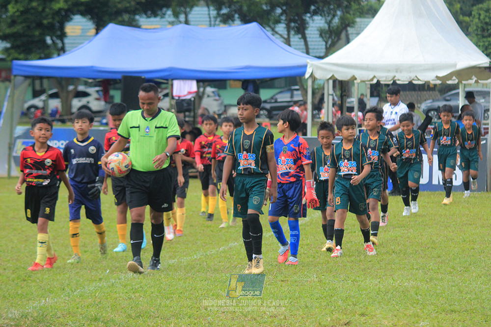 u11 120426 gagak muda vs karawang youth soccer