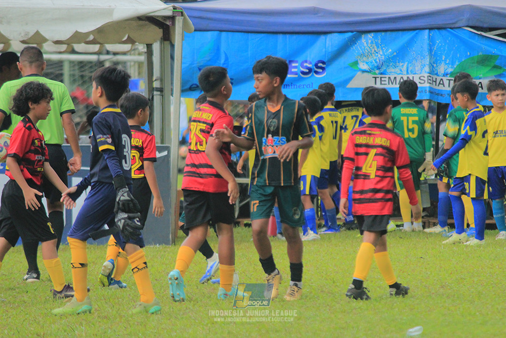u11 120426 gagak muda vs karawang youth soccer