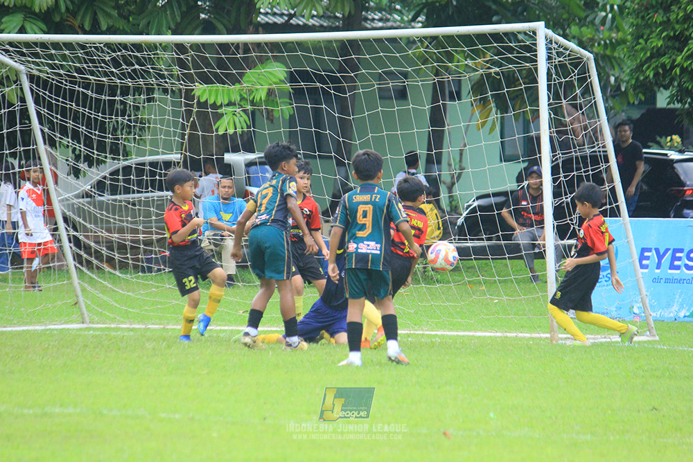 u11 120426 gagak muda vs karawang youth soccer