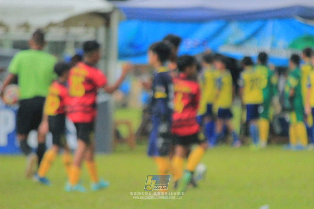 u11 120426 gagak muda vs karawang youth soccer