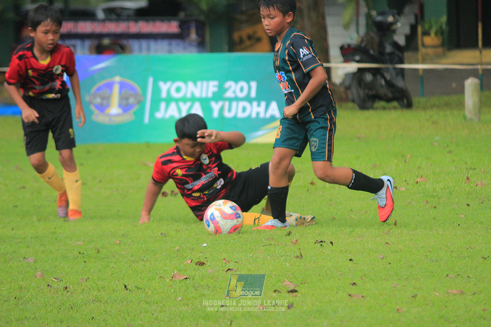 u11 120426 gagak muda vs karawang youth soccer