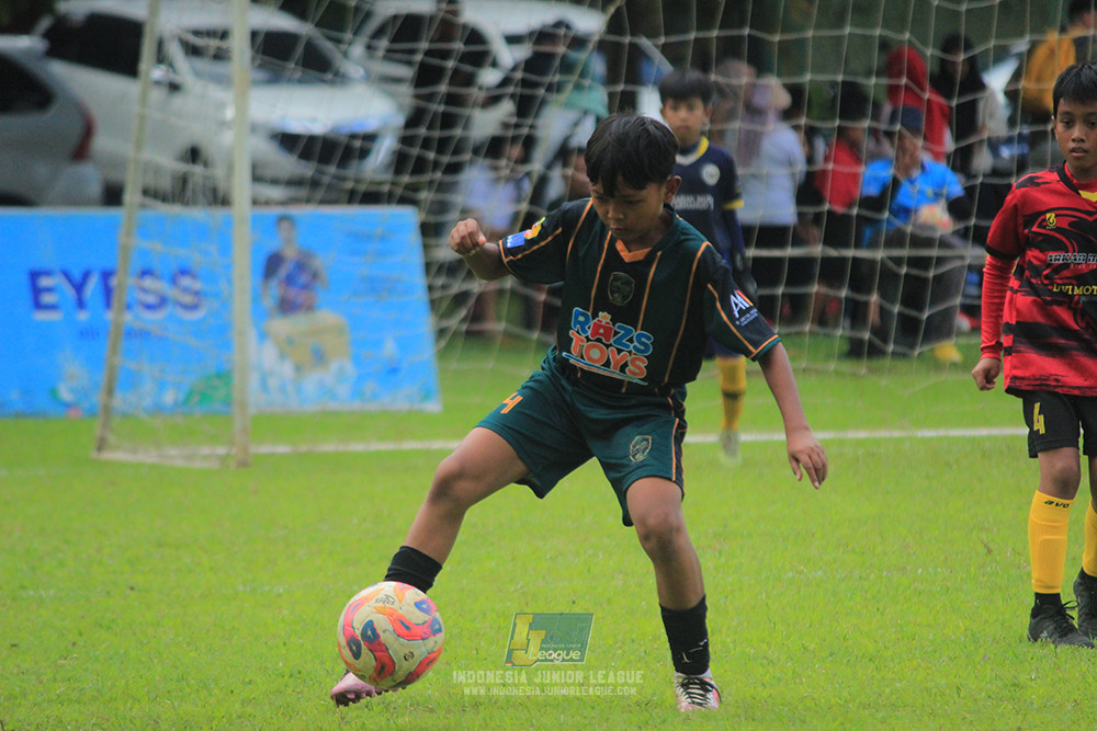 u11 120426 gagak muda vs karawang youth soccer