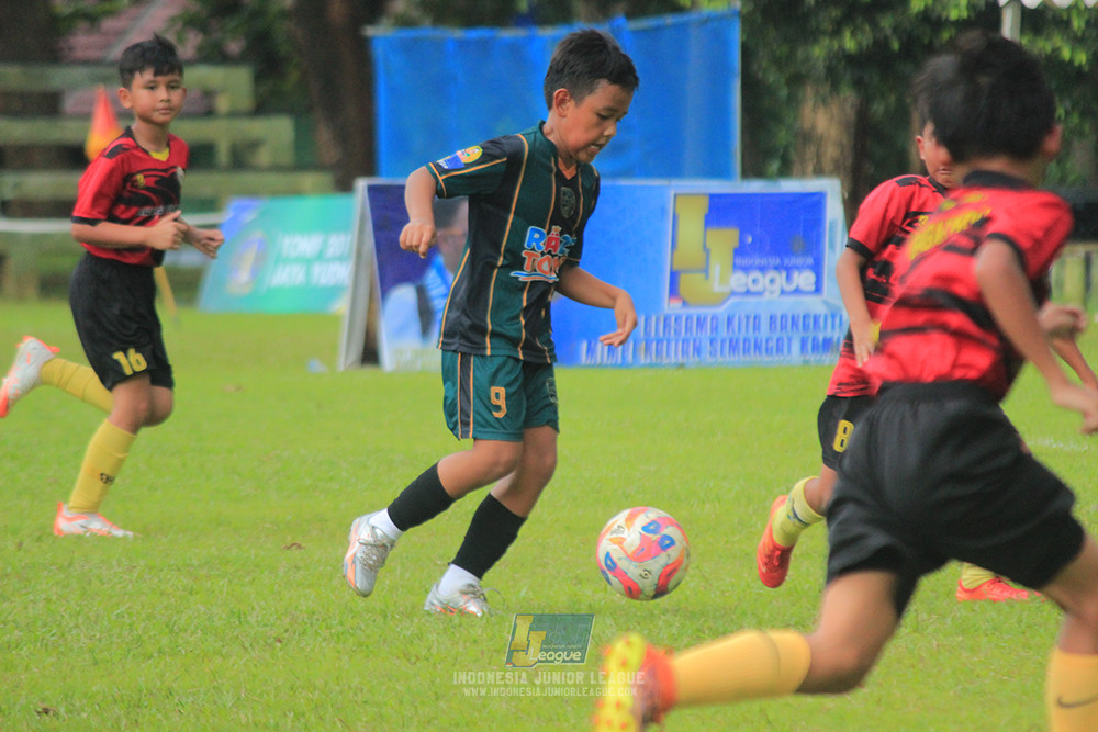 u11 120426 gagak muda vs karawang youth soccer