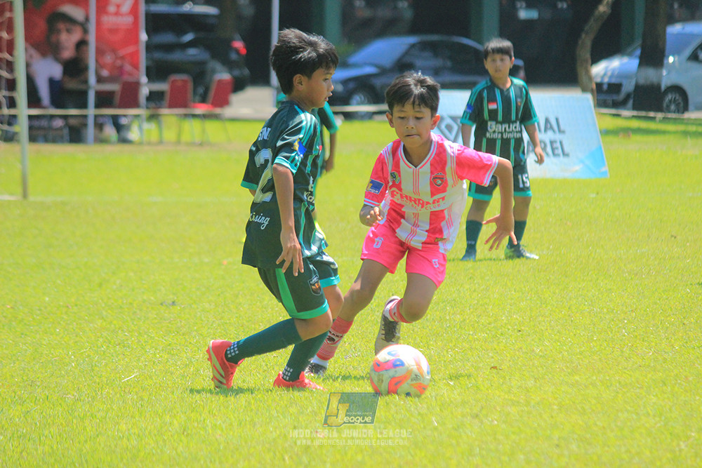 u11 120426 garuda kidz united vs farama fc