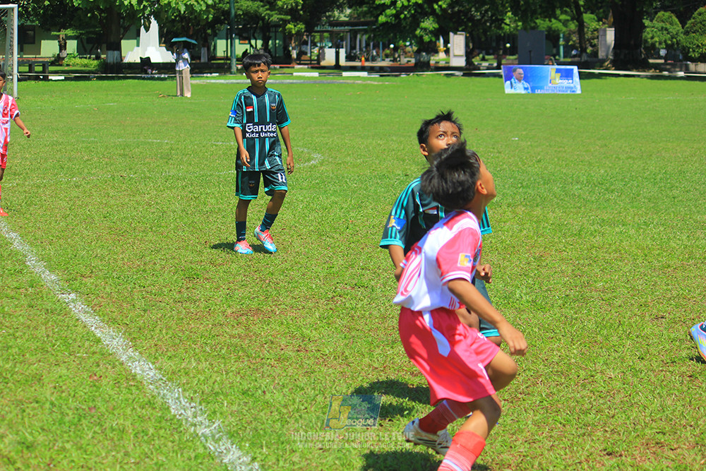 u11 120426 garuda kidz united vs farama fc