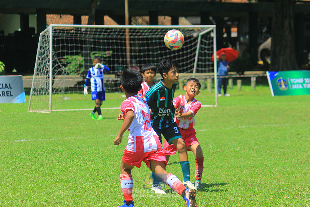 u11 120426 garuda kidz united vs farama fc