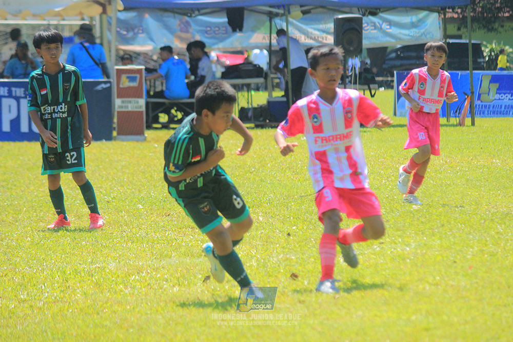 u11 120426 garuda kidz united vs farama fc