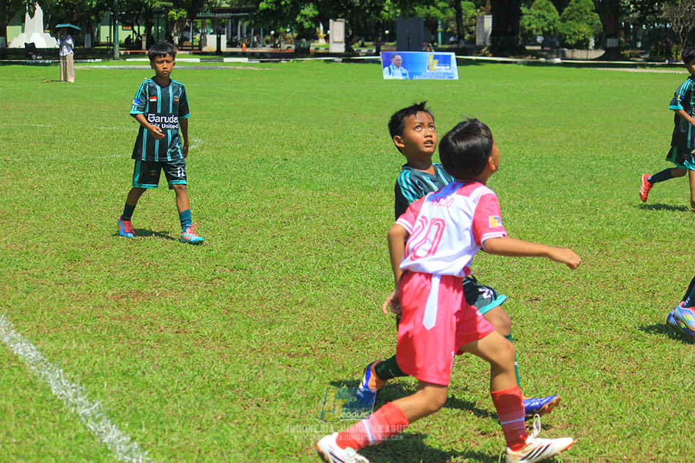 u11 120426 garuda kidz united vs farama fc