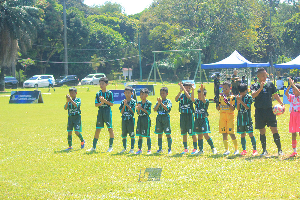 u11 120426 garuda kidz united vs farama fc