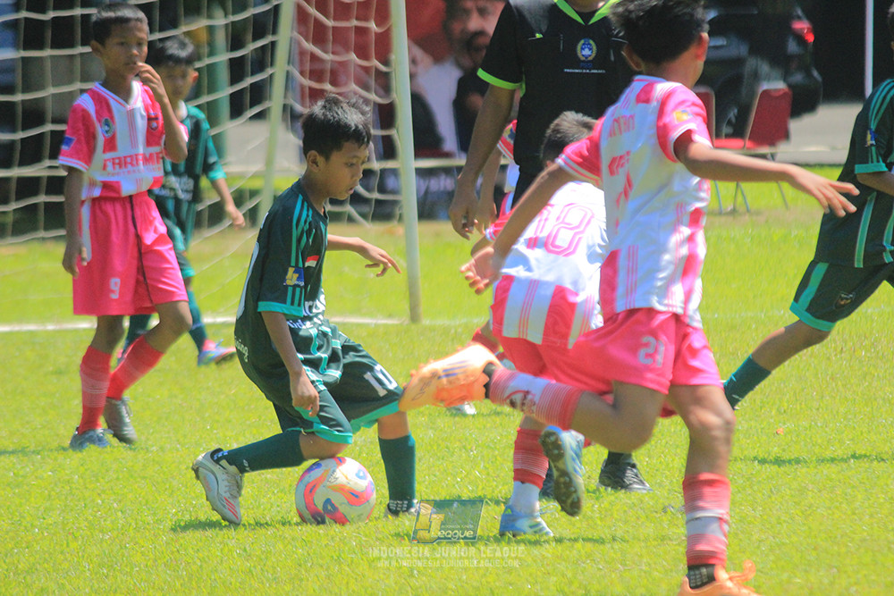 u11 120426 garuda kidz united vs farama fc