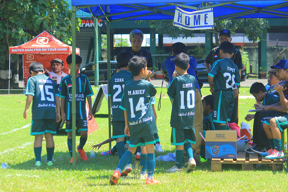 u11 120426 garuda kidz united vs farama fc