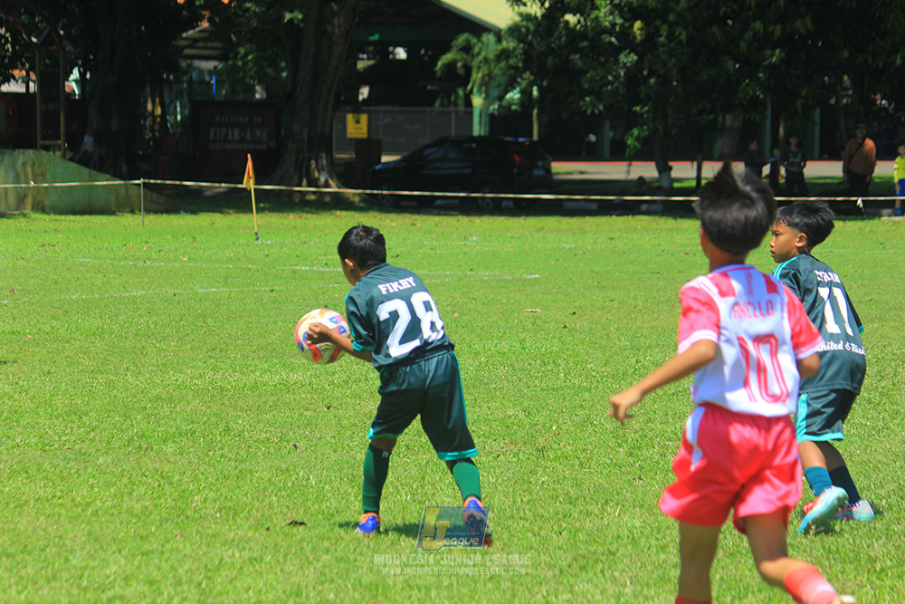 u11 120426 garuda kidz united vs farama fc