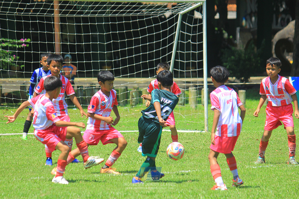 u11 120426 garuda kidz united vs farama fc