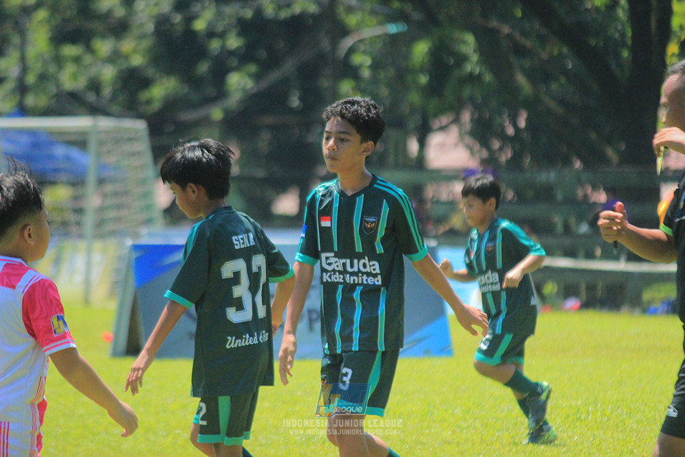 u11 120426 garuda kidz united vs farama fc
