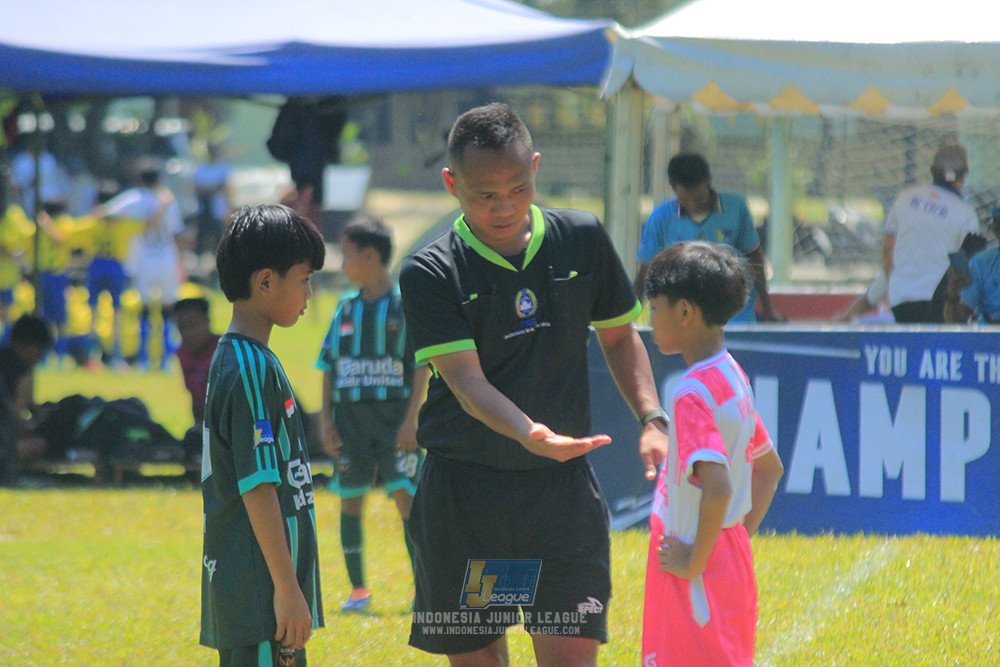 u11 120426 garuda kidz united vs farama fc