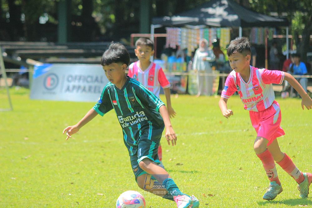 u11 120426 garuda kidz united vs farama fc