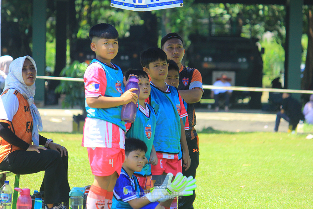 u11 120426 garuda kidz united vs farama fc