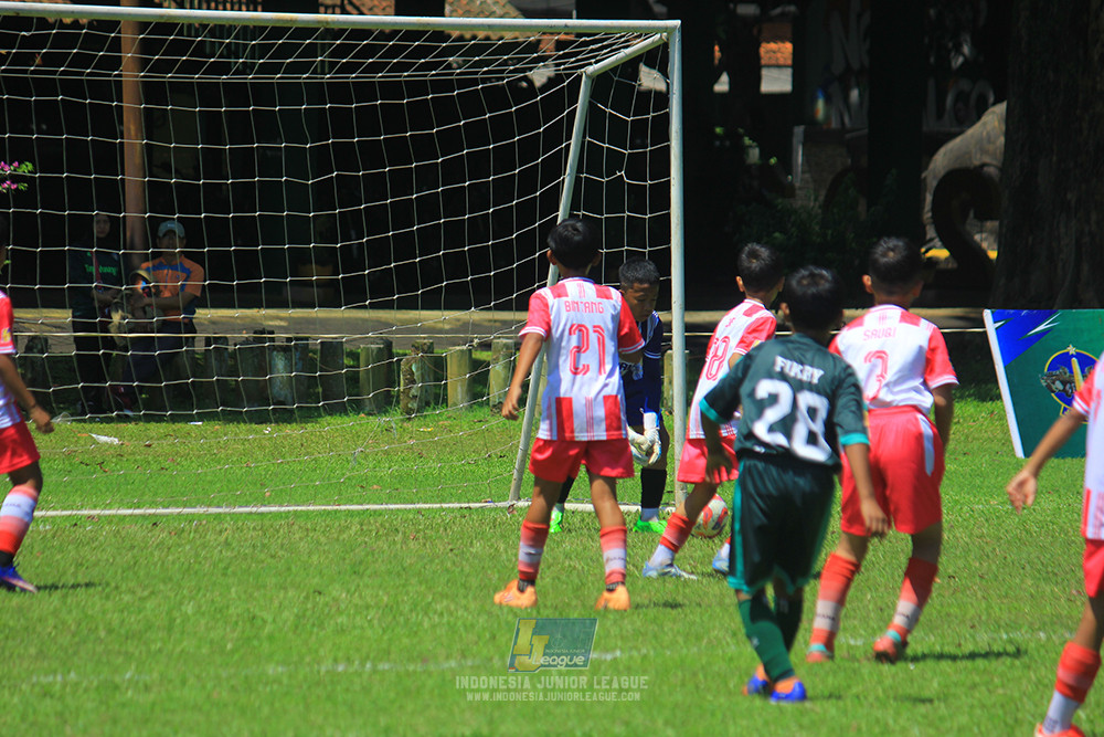 u11 120426 garuda kidz united vs farama fc