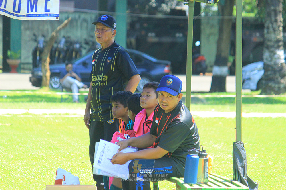 u11 120426 garuda kidz united vs farama fc