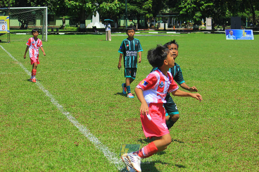 u11 120426 garuda kidz united vs farama fc
