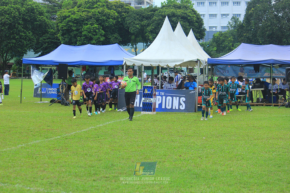 u11 120426 grand young kids vs garuda kidz united