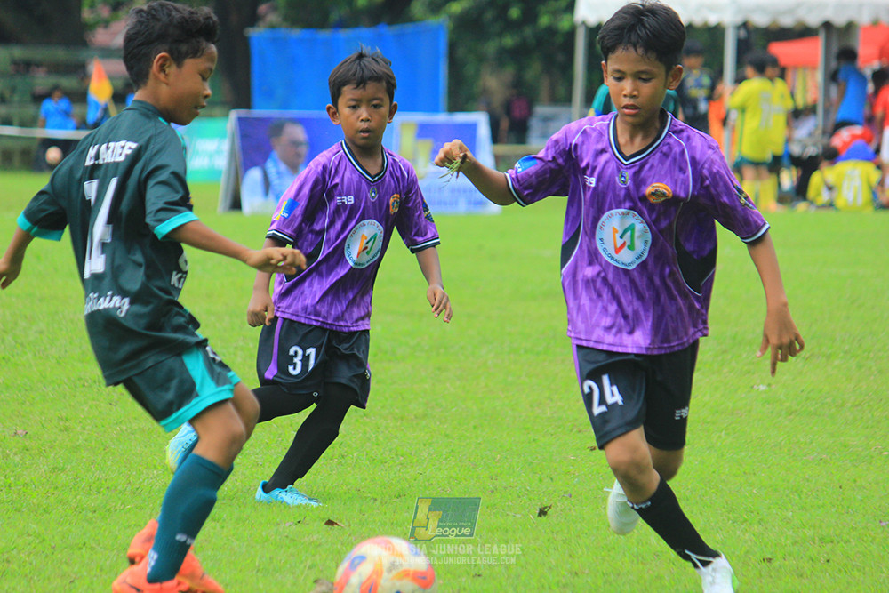 u11 120426 grand young kids vs garuda kidz united