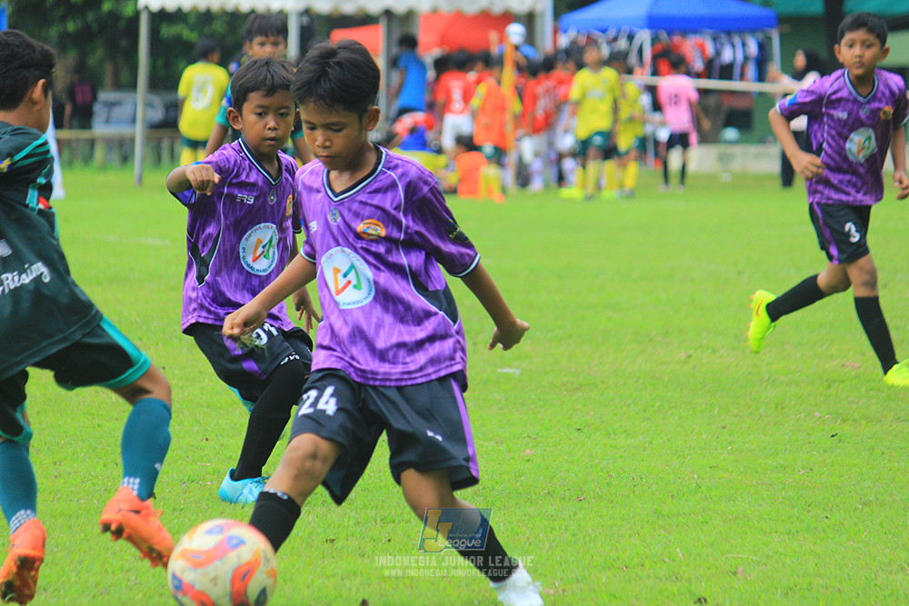 u11 120426 grand young kids vs garuda kidz united