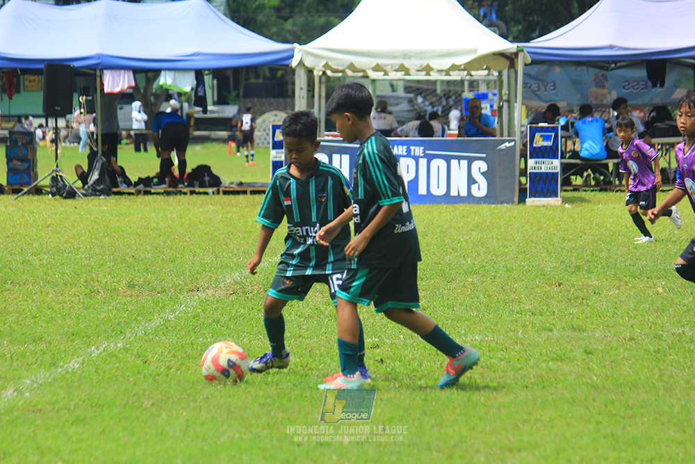 u11 120426 grand young kids vs garuda kidz united