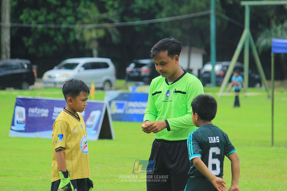 u11 120426 grand young kids vs garuda kidz united