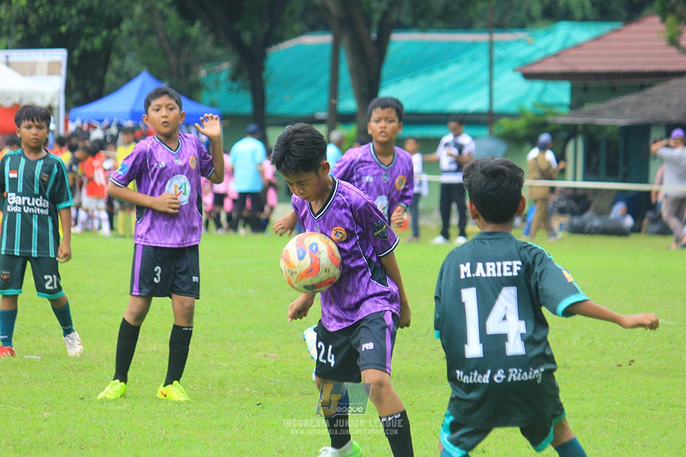 u11 120426 grand young kids vs garuda kidz united