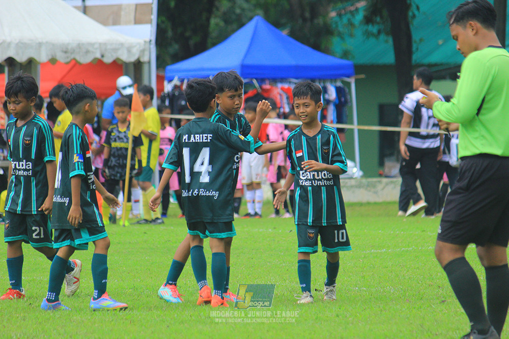 u11 120426 grand young kids vs garuda kidz united