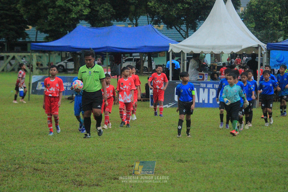u11 120426 indonesia muda utara vs steelford united