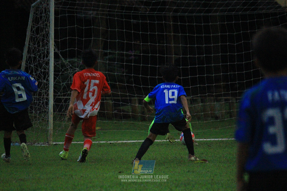 u11 120426 indonesia muda utara vs steelford united