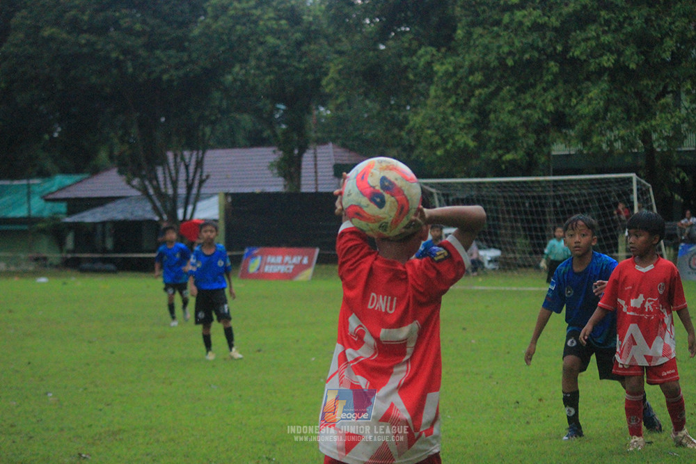 u11 120426 indonesia muda utara vs steelford united