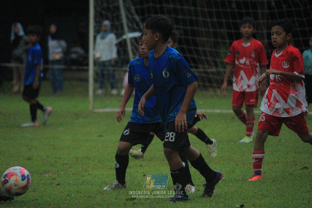 u11 120426 indonesia muda utara vs steelford united