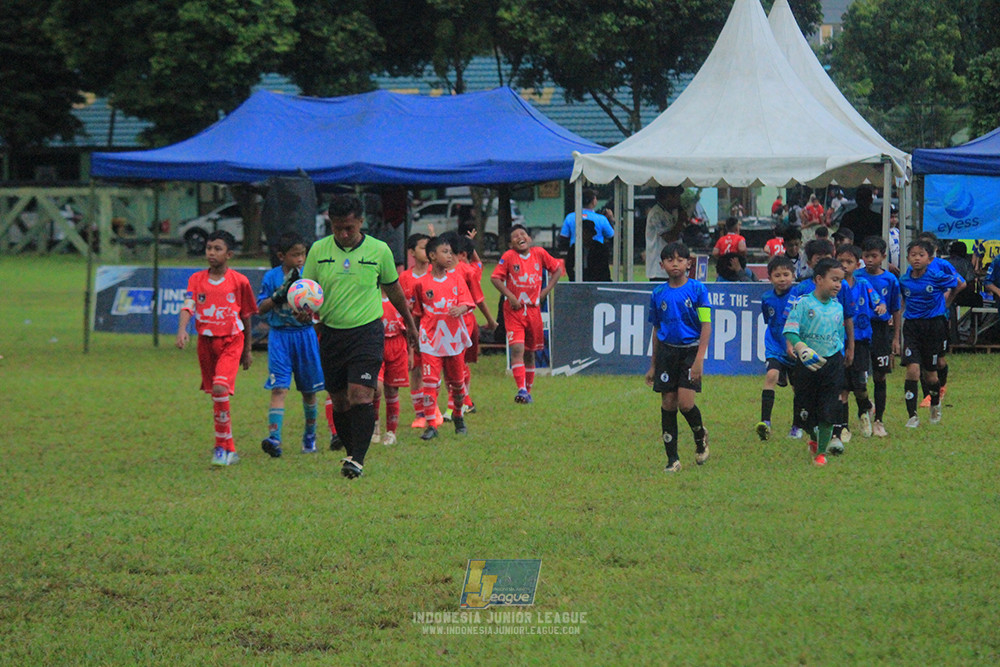 u11 120426 indonesia muda utara vs steelford united