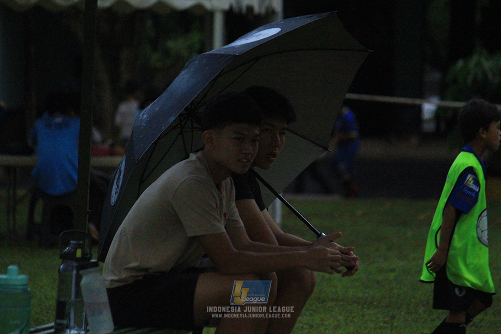 u11 120426 indonesia muda utara vs steelford united