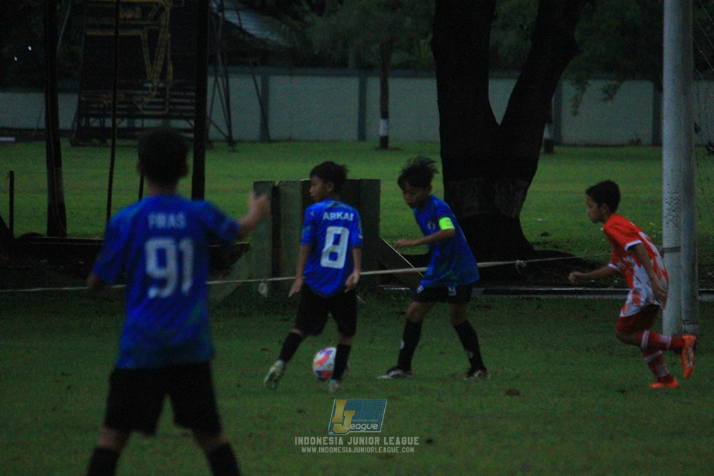 u11 120426 indonesia muda utara vs steelford united