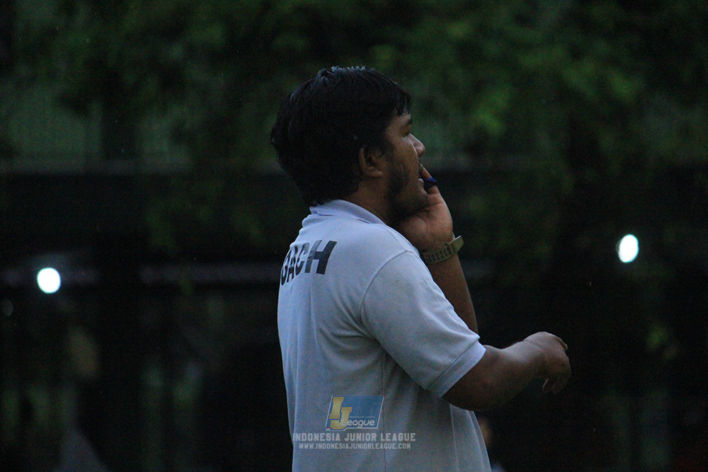 u11 120426 indonesia muda utara vs steelford united