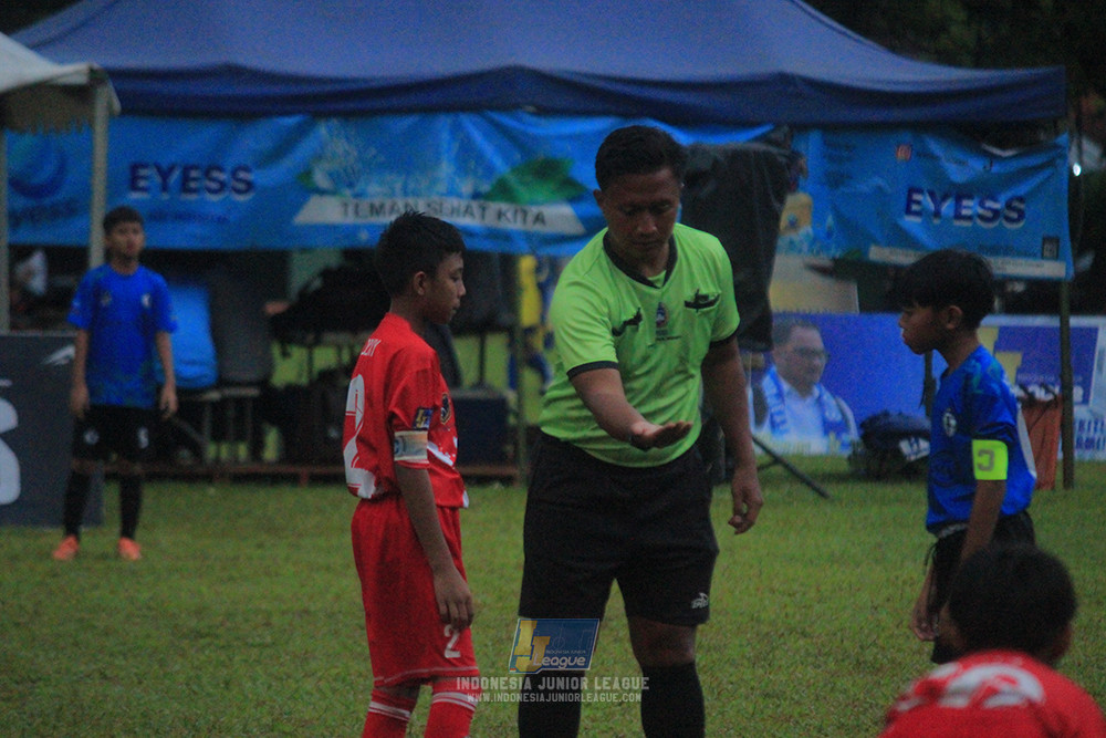 u11 120426 indonesia muda utara vs steelford united