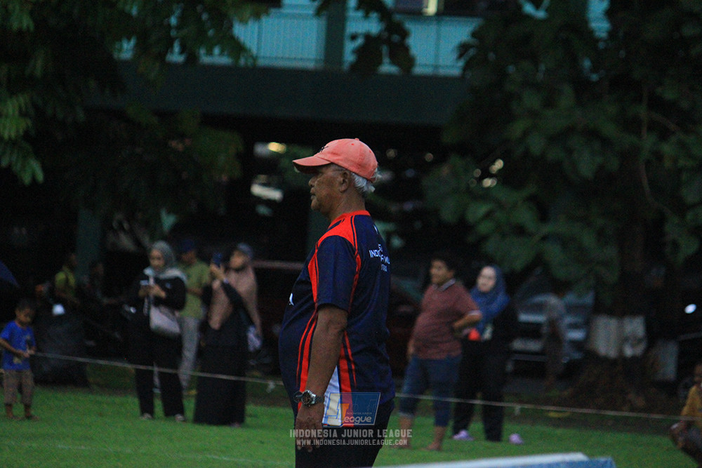 u11 120426 indonesia muda utara vs steelford united