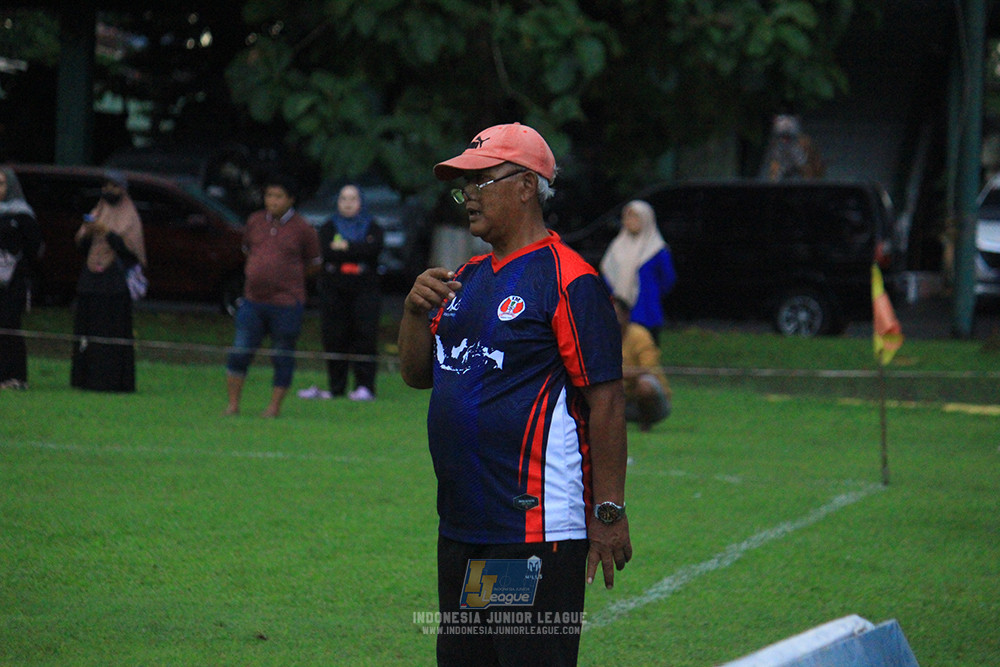 u11 120426 indonesia muda utara vs steelford united