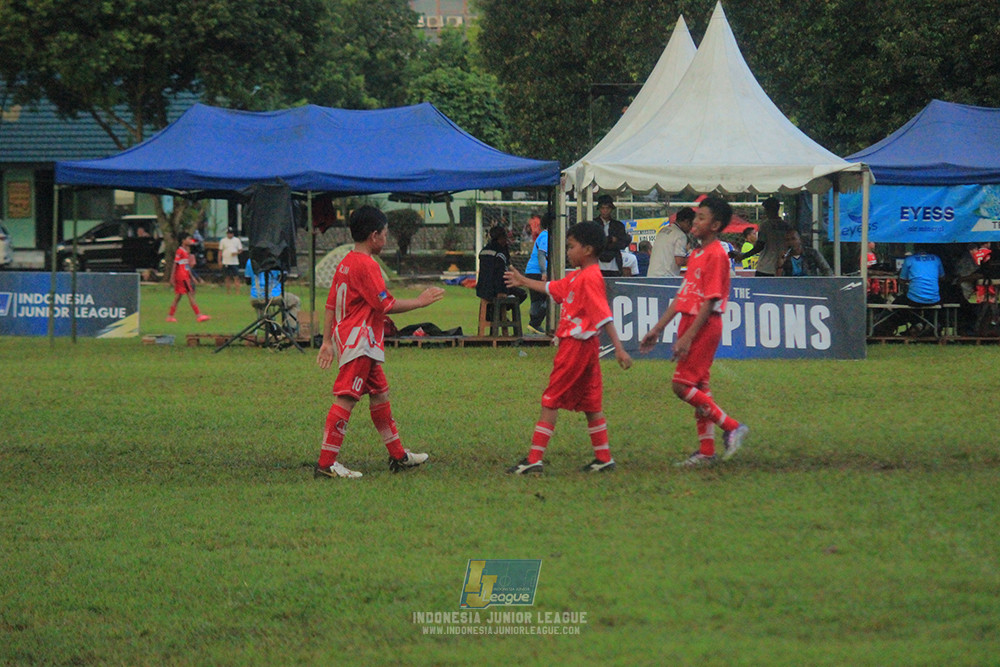 u11 120426 indonesia muda utara vs steelford united