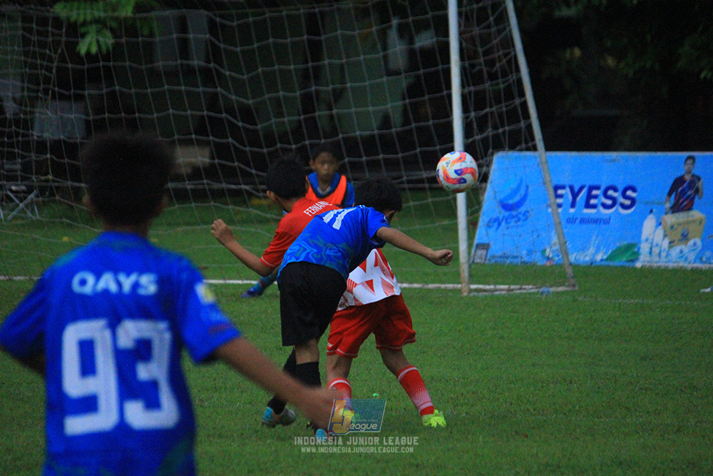 u11 120426 indonesia muda utara vs steelford united