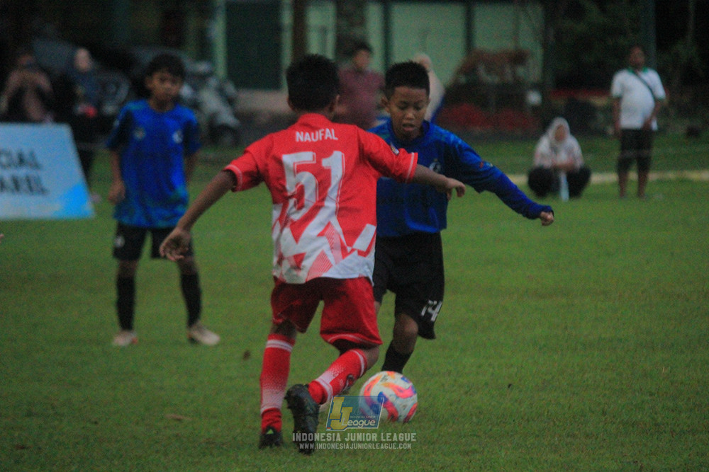 u11 120426 indonesia muda utara vs steelford united