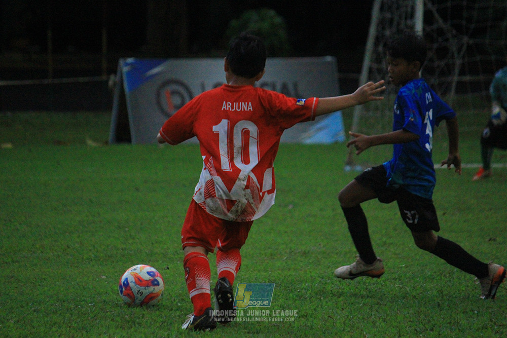 u11 120426 indonesia muda utara vs steelford united