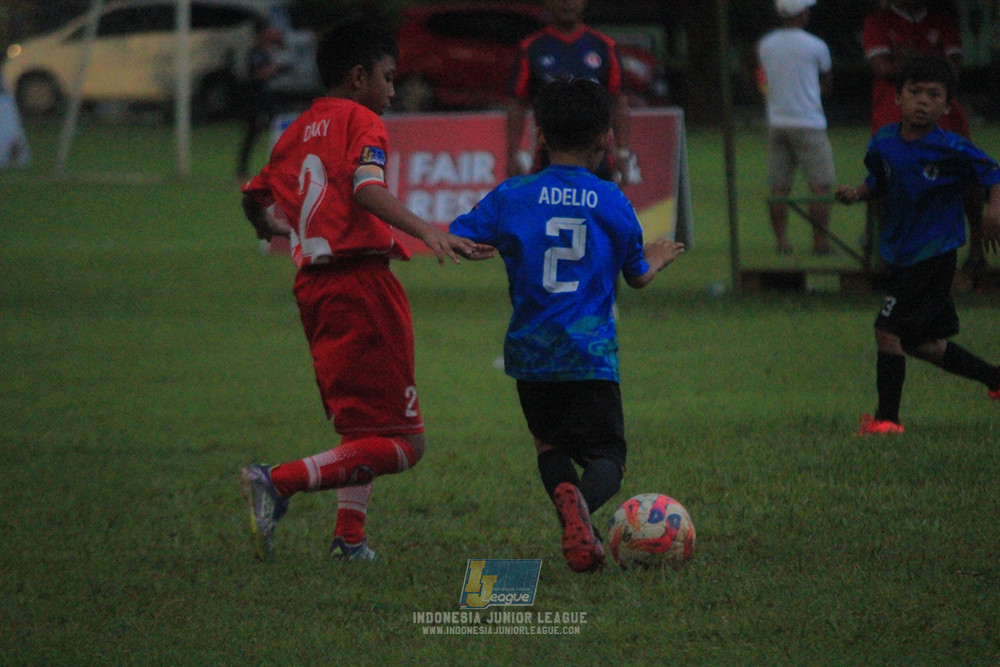 u11 120426 indonesia muda utara vs steelford united