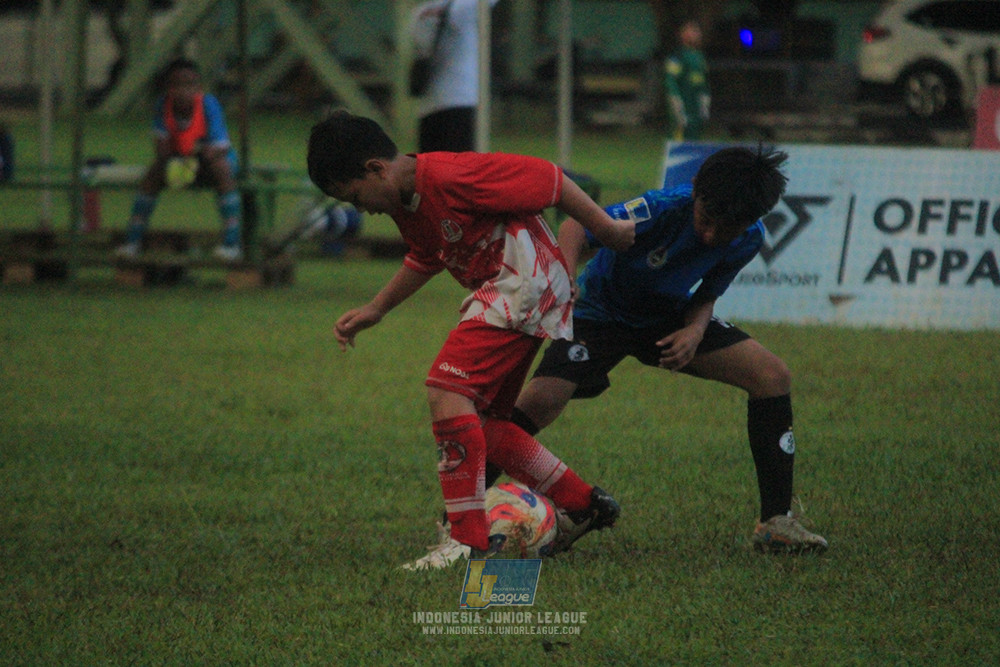 u11 120426 indonesia muda utara vs steelford united