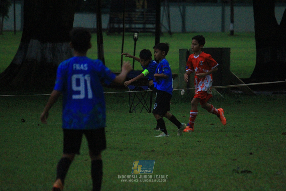 u11 120426 indonesia muda utara vs steelford united