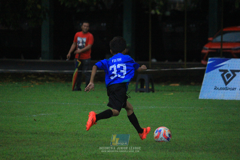 u11 120426 indonesia muda utara vs steelford united